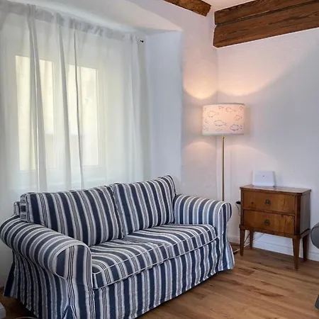 Апартаменты Altstadtjuwel In Am Traunsee Гмунден